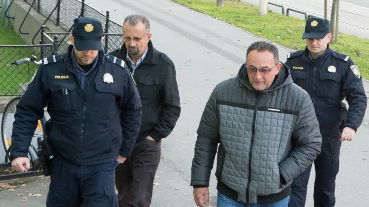 Ovo su dvojica osumnjičenih za ratne zločine u Vukovaru 1991., civile su mlatili, gu&scaron;ili i ubadali nožem