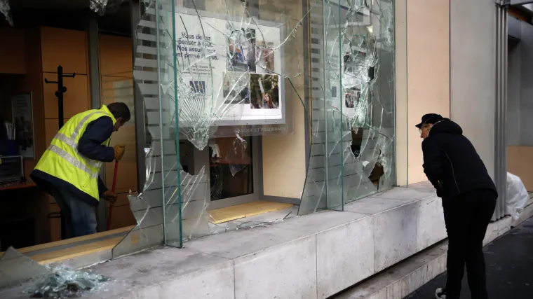 Očajna prodavačica porculana iz Pariza za RTL: 'U&scaron;li su u butik zamaskirani...'