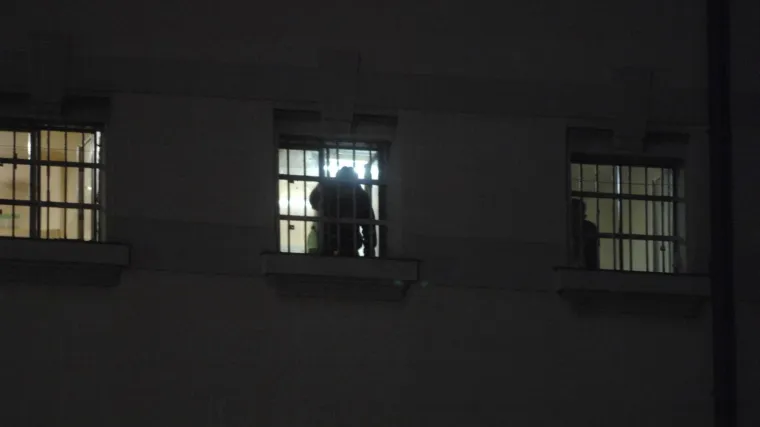 Novi trend: Sve vi&scaron;e ljudi dobrovoljno odlazi u zatvor kako bi uzeli predah od posla