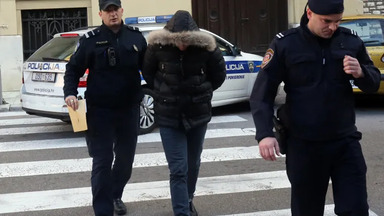 Razotkrili mrežu rumunjskih prevaranata u Hrvatskoj: Lažirali dokumente, 'oprali' milijune...