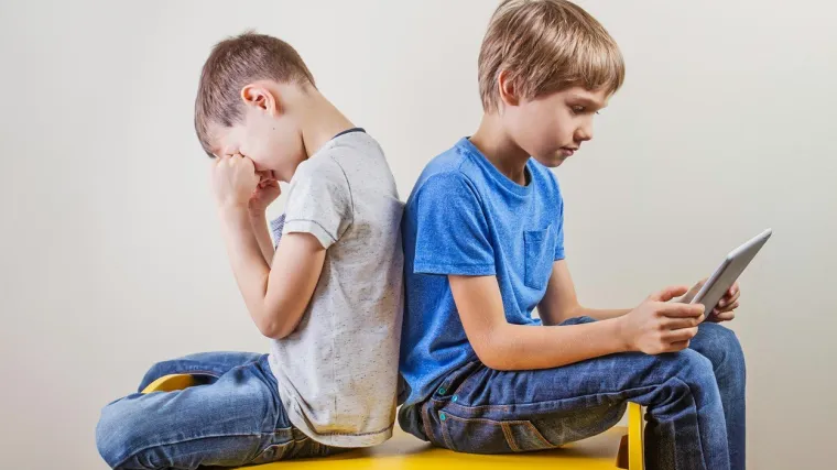 Gledanje u ekrane tableta i pametnih telefona mijenja strukturu mozga kod djece