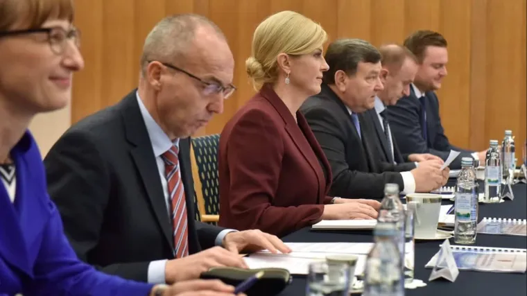 Usred drame oko borbenih aviona sastalo se Vijeće za domovinsku sigurnost