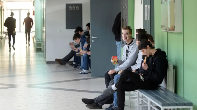 Neki su učenici poku&scaron;ali suicid