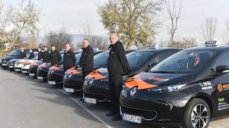 'Napast' će ih strujom, a nabavljaju i pet Tesli S