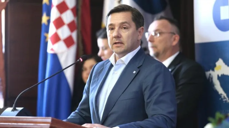 Mikulić: 'Nisam Nostradamus, ali vjerujem da će prevladati razum i da će proračun proći'