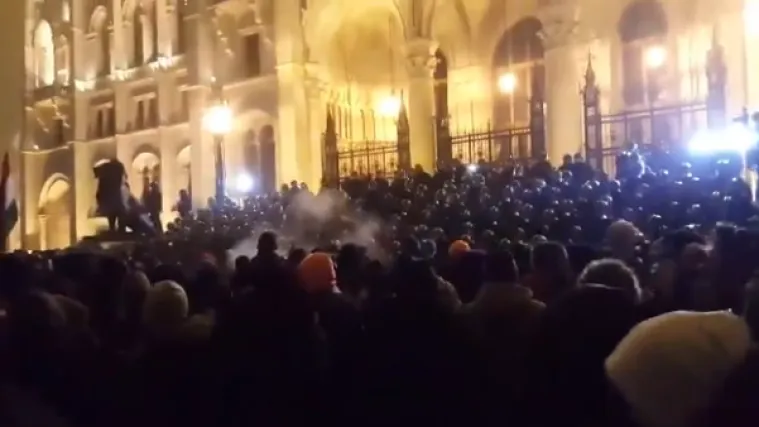 Građani bijesni zbog 'robovlasničkog' zakona