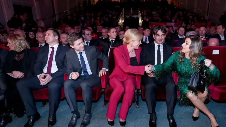 Svu pozornost je ukrala elegantna supruga izbornika Dalića