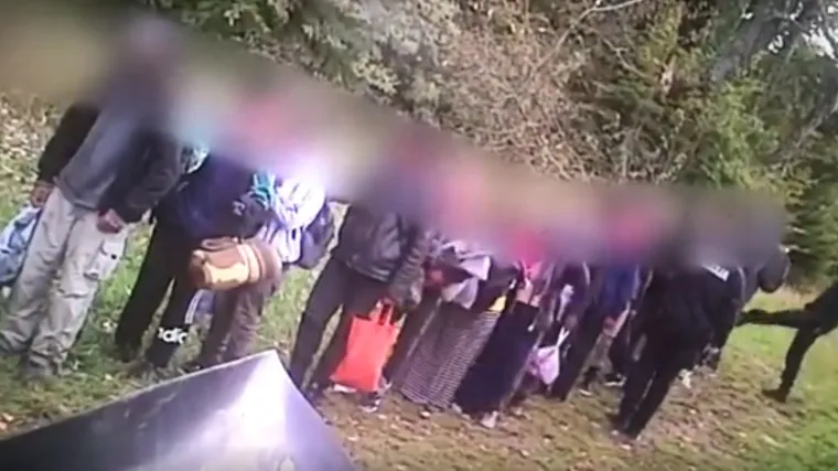 MUP reagirao na tajne snimke na kojima policija tjera migrante: 'Radi se o zakonitom postupanju'