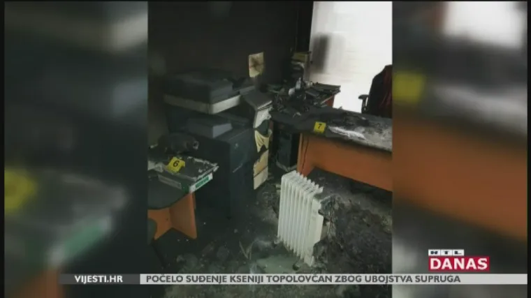 Izgorjeli općinski uredi u Polači: 'Kod nas je uvijek bio većih tenzija, ali nikad do ove granice'