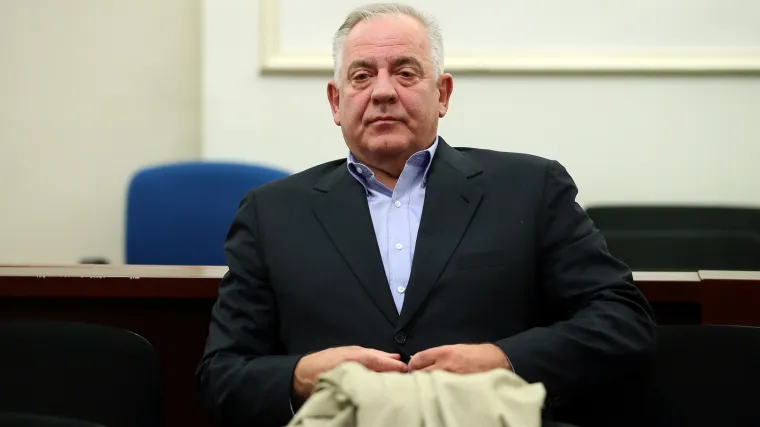 Sanader nazvao sud i rekao da ima temperaturu i crijevnu virozu