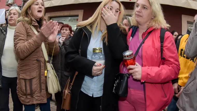 Lorenina majka: 'Dok on &scaron;eta po Kalelargi, moja kći je u strahu i zatvorena u kući'