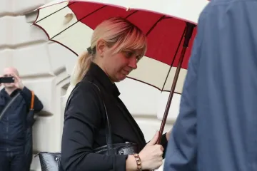 Afera 'Dnevnice': Sudi joj se zbog sumnje da je lažirala potpise Božinovića, a sada će joj on biti - šef!