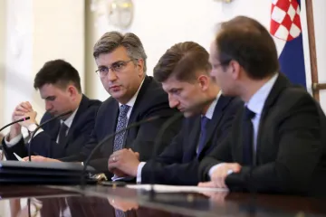 Iza Vlade je turbulentna godina: Banske dvore tresle su velike afere, a zbog nekih 'pale' su i ostavke