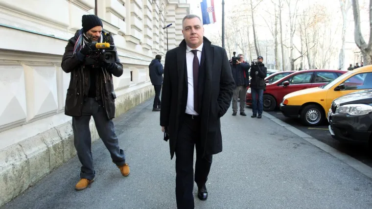 Smijenjeni savjetnik predsjednice: 'Franić mi je rekao da je spreman i autom se zabiti u mene'