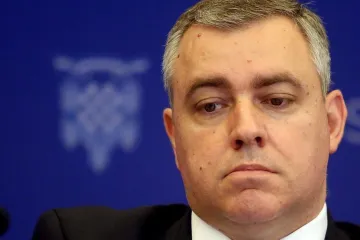 'Smijenjen sam uz prijetnju SOA-e. Rekli su mi da su spremni autom se zabiti u mene'