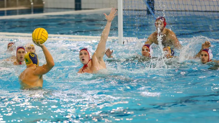 Jug razbio Mornar, Mladost tek nakon peteraca svladala Jadran za finale hrvatskog kupa