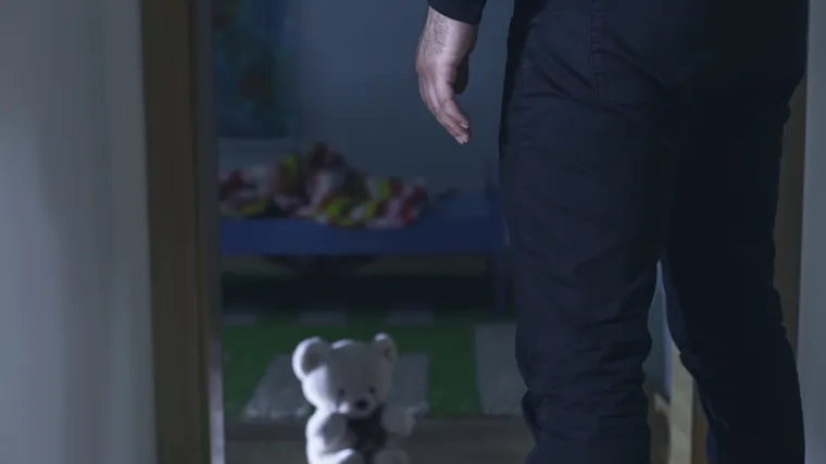 Najveća kazna dosad na riječkom sudu: Pedofilu koji je zlostavljao pokćerku (10) 12 godina zatvora