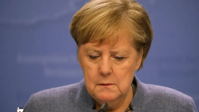 Nakon najduljeg procesa formiranja vlade, povukla se moćna Angela Merkel