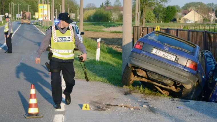 Mladić poginuo, cura i dečko koje je vozio te&scaron;ko ozlijeđeni