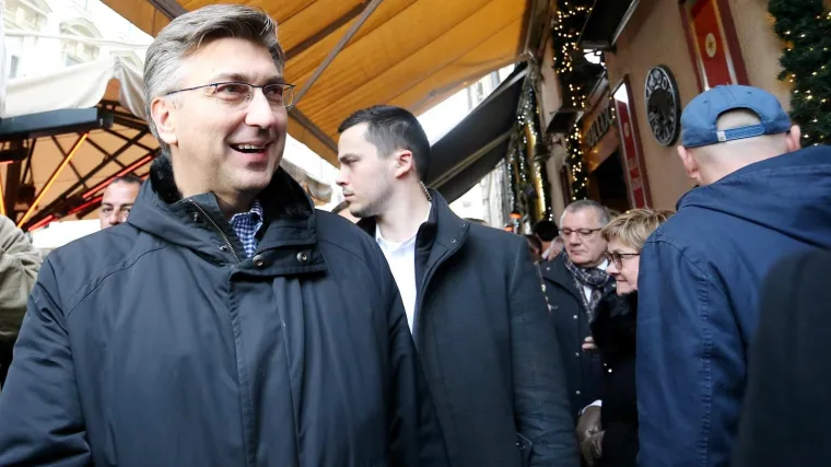Predsjednica i Plenković obi&scaron;li Advent: 'Od Radeljića sam očekivao vi&scaron;e čvrstine, a manje plakanja'