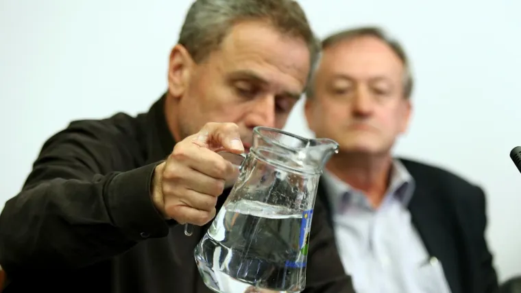 U Sloveniji je voda ustavno pravo, London uvodi česme, a u Zagrebu se za vlast posebno dizajnira ča&scaron;e