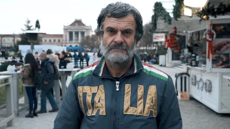 'Božićne lampe gledam iz kante': Iza&scaron;ao spot koji prikazuje kako beskućnici provode blagdane