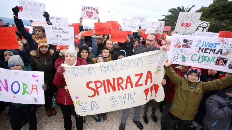 Norina majka: 'Draga Vlado na čelu s premijerom, hvala na tom &scaron;to polagano eutanazirate oboljele!'