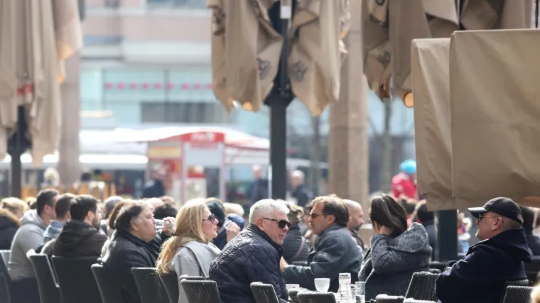 Kako stranci vide Hrvate? 'Kavu piju tri sata, voze 50 iznad ograničenja, a luduju za nogometom'