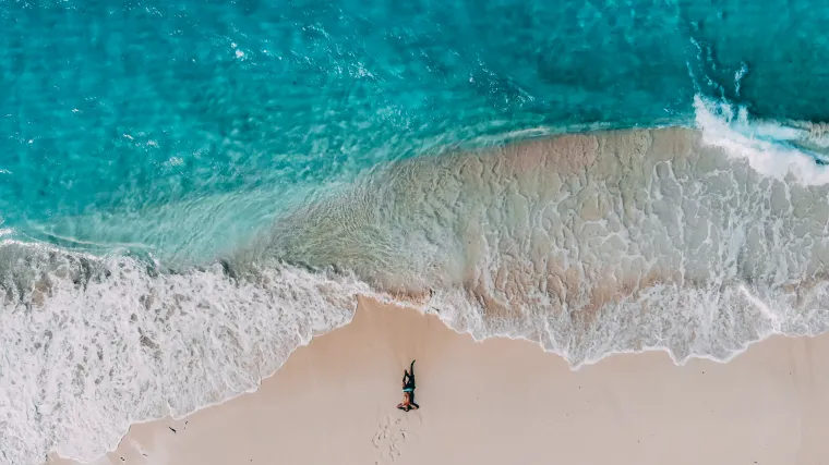 Mladi avanturist vlogom nas vodi na sunčane Havaje