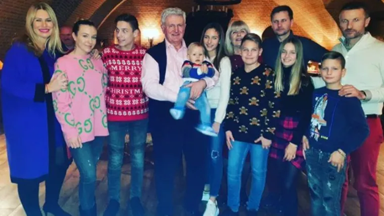 Todorić objavio fotografiju s djecom i unucima: 'U borbi koja je pred nama, pokazat ćemo...'