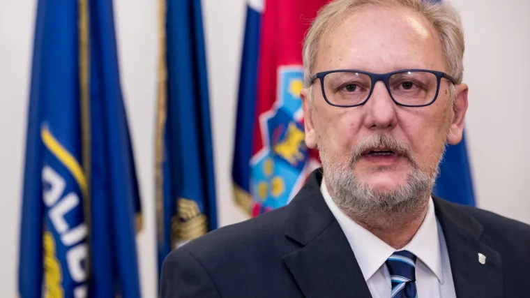 'Interes nam je da ti ljudi žive normalno, da djeca idu u &scaron;kolu, a da roditelji rade'