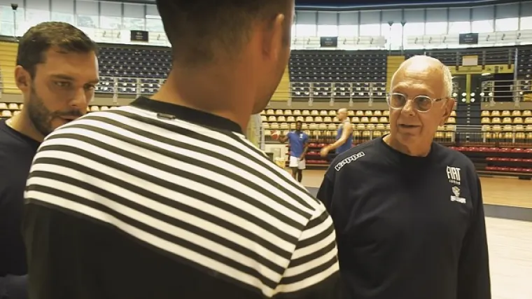 Slavni trener nije se snašao