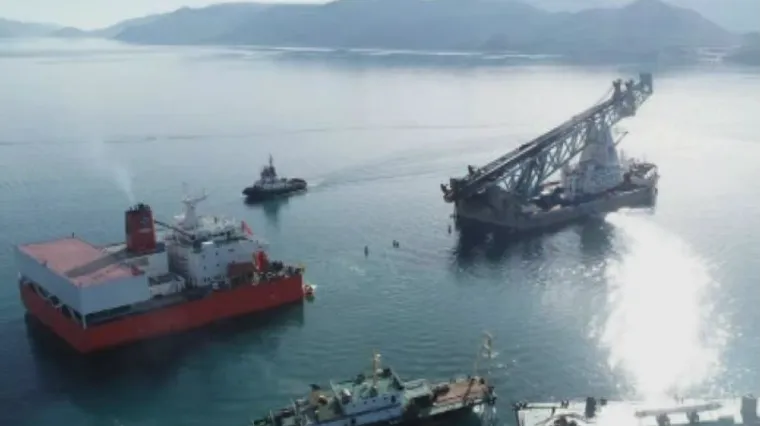 Počinje gradnja Pelje&scaron;kog mosta: U Komarnu uplovio kineski brod s dijelovima