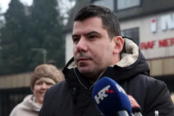 MOST-ovci ISPRED SISAČKE RAFINERIJE: 'Pod pritiskom MOL-a i Mađarske Vlada je pristala na ucjene'