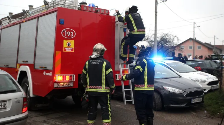 Tijelo pronađeno na ulazu: U požaru kuće smrtno stradala 84-godi&scaron;nja vlasnica