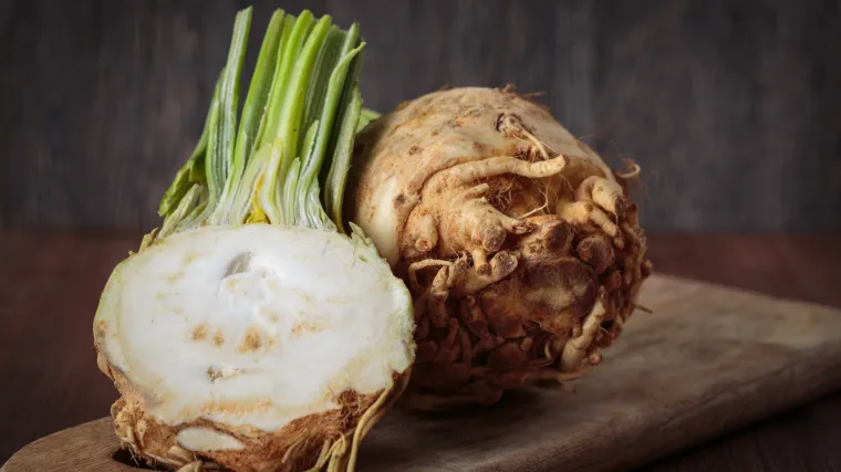 Znate li kako izgleda celer