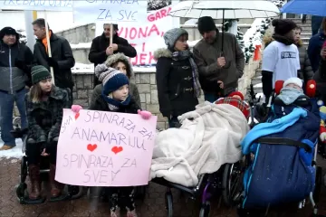 Mirni prosvjed građana "Novska za Anamariju i Kristinu - Spinraza za sve"