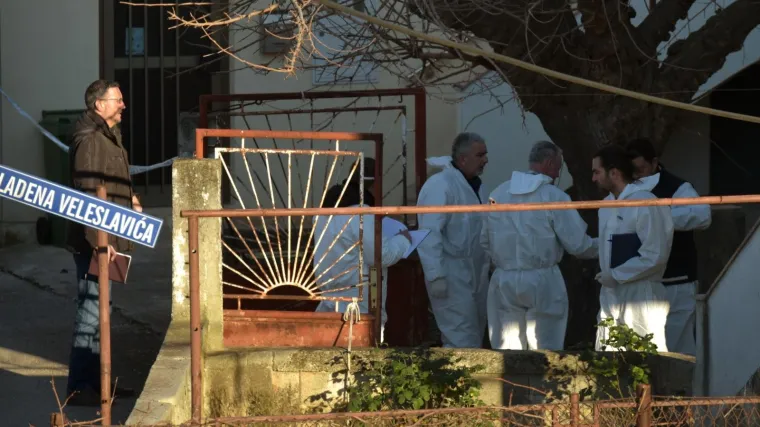 Mje&scaron;tani Suko&scaron;ana &scaron;okirani! Susjed je počinio trostruko ubojstvo zbog imovinsko-pravnih odnosa?
