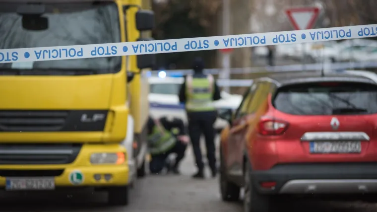 Te&scaron;ka nesreća u Zagrebu: Teretnjak naletio na pje&scaron;akinju koja je na mjestu poginula