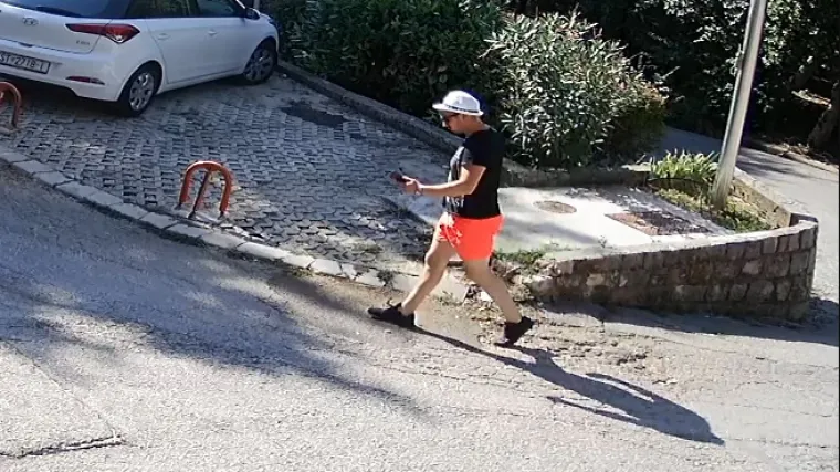 VIDEO Ako prepoznajete ovog čovjeka, javite se policiji s punim povjerenjem