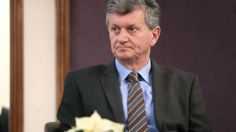 Kujundžić o Pernarovom 'izletu' među liječnike: 'To je nadrilječni&scaron;tvo i za osudu'