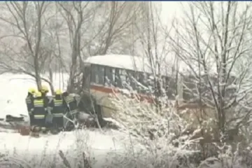 Mladoj trudnici se bore za život, a ozlijeđena je još jedna djevojka