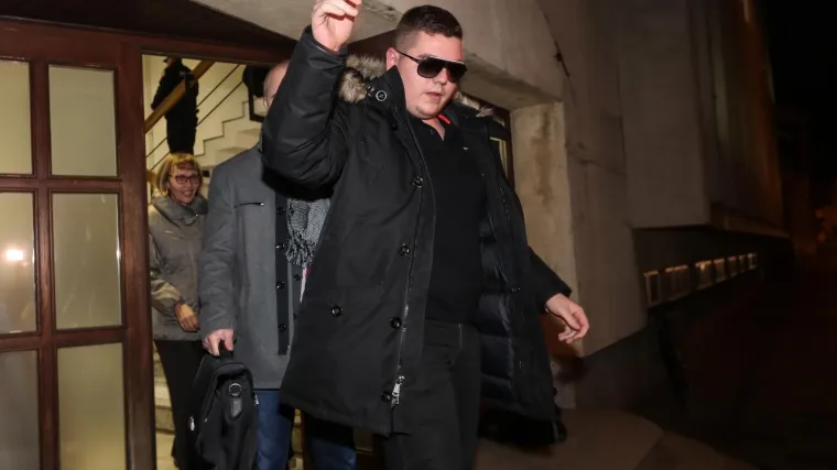 'Dobro si Srbadiji čestita, ko ih je**'; Ivan Đakić mu odgovorio: 'Živio brate'