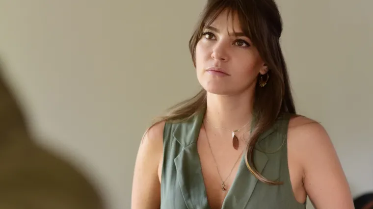 Sureja je razočarana u Faruka zbog njegova postupka prema Ademu (Istanbulska nevjesta)