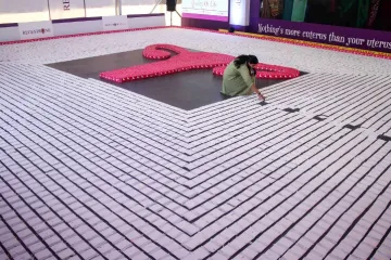 Indijski ginekolozi složili najdulju liniju od higijenskh uložaka