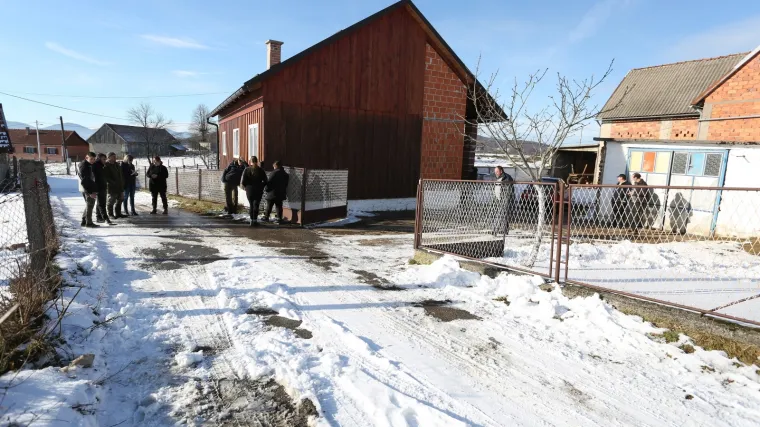 Curica zavr&scaron;ila pod kotačima kombija: 'Danas je trebalo biti slavlje, a dogodila se tragedija'