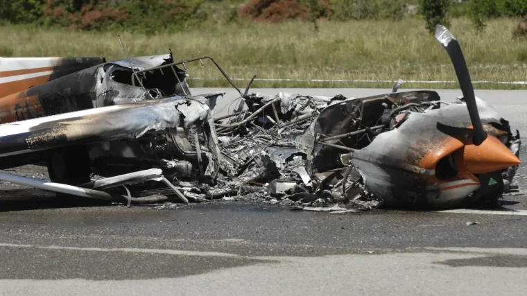 Dvoje mrtvih u padu malog zrakoplova u istočnoj Njemačkoj