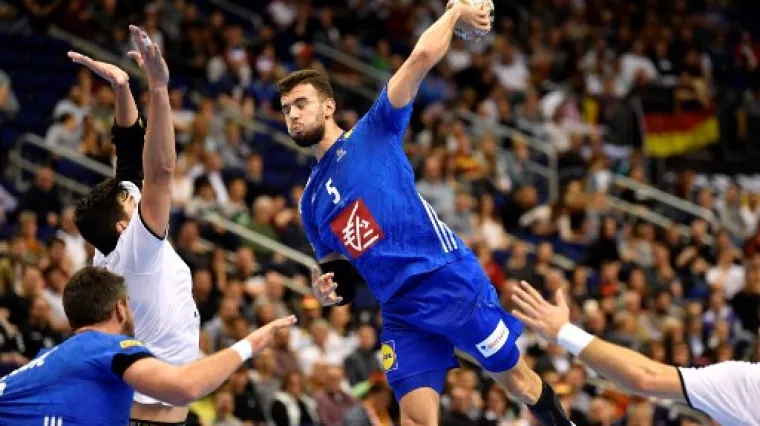 Branitelji naslova gubili, pa se naljutili i uni&scaron;tili Orlove