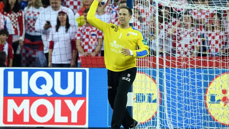 Stevanović i Šego zasjali su protiv Japana: Pogledajte njihove fantastične obrane