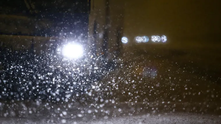 VIDEO Kaos u BiH zbog snijega: Sarajevo zatrpano, troje poginulih u prometnim nesrećama